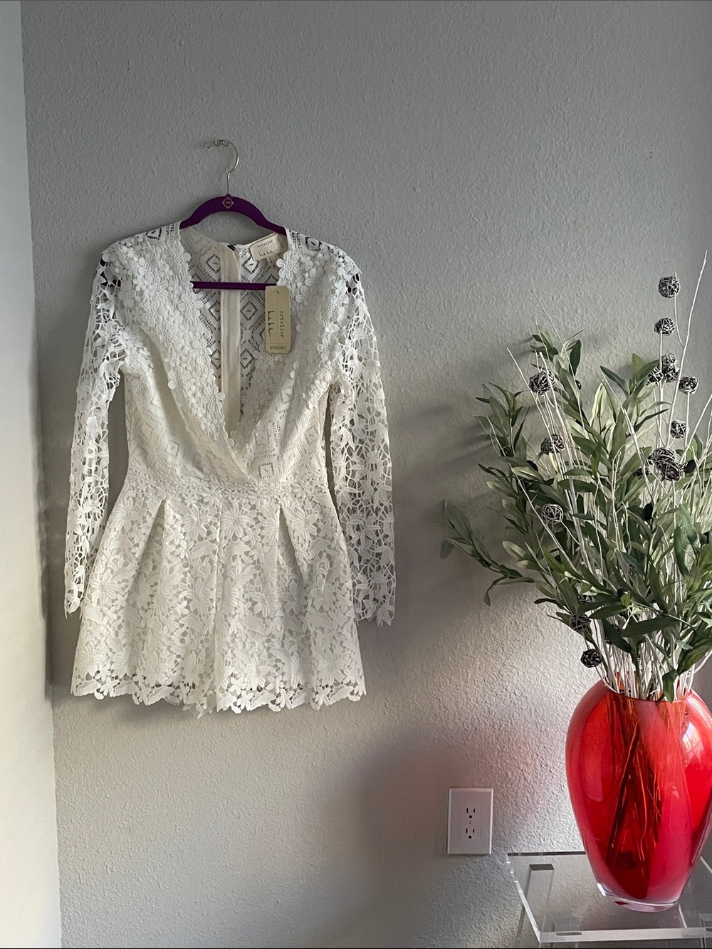Nicole Miller Artelier White Lace Romper